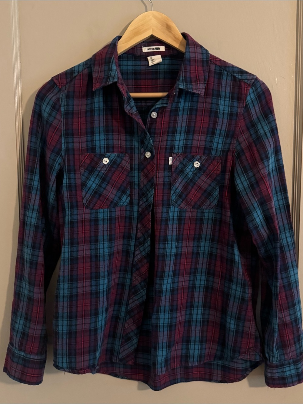 Levi's Blue & Purple Plaid Button-Up Shirt